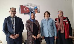 Şehit annesi Pakize Deniz’e Anneler Günü ziyareti
