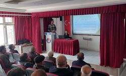 Ortaköy’de çiftçilere B-Reçete eğitimi verildi