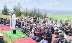 Boğazkale’de yağmur ve şükür duasında eller semaya açıldı