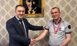 Mecitözü Devlet Hastanesi personeline bilardo başarısı tebriği