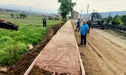Şenyurt Mahallesi’nde yol genişletme çalışmaları sürüyor
