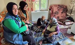 AK Parti İskilip Kadın Kolları’ndan özel bireylere ziyaret