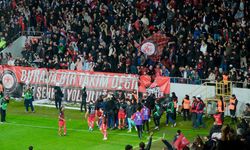 Hitit Üniversitesi’nden Çorum FK’ya final desteği