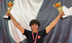 Tahtasız Türkiye Şampiyonu Hüseyin Umut Çiğdem’i kutladı