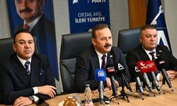 Yavuz Ağıralioğlu Çorum’da konuştu: Anket çıkışı dikkat çekti
