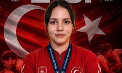 Osmancıklı milli güreşçi Zeynep Çağla İnal Avrupa ikincisi oldu