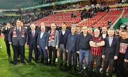 Vali Ali Çalgan’dan Arca Çorum FK’ya Süper Lig tebriği