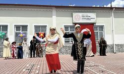 Engelliler Haftası'nı 8 ülkenin halk danslarıyla kutladılar
