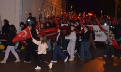 Dodurga'da 19 Mayıs etkinlikleri kapsamında fener alayı düzenlendi