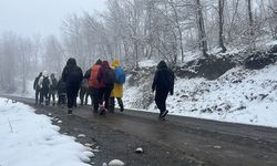 Karın tadını doğada yürüyerek çıkardılar