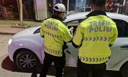 Çorum’da bayram denetimleri sıklaştı! Kuralları ihlal eden sürücülere ceza yağdı