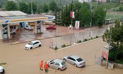 Çorum’da sağanak ve dolu hayatı felç etti