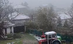 Çorum'un bu köyünde kar yağışı etkisini sürdürüyor