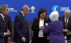 Burcu Köksal’ın rozetini Erdoğan taktı: AK Parti’ye resmen katıldı