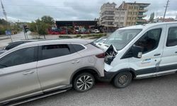 Sungurlu’da zincirleme kaza: 3 araç çarpıştı, yaralıların durumu nasıl?
