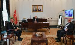 Çorumlu isimlerden Vali Canbolat’a ziyaret