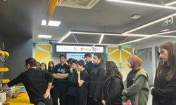 Atatürk Anadolu Lisesi öğrencilerinden Milli Teknoloji Atölyesi’ne ziyaret