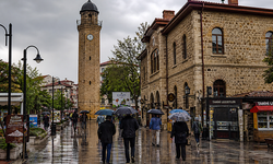 Çorum hafta sonu yağışlı geçecek: Kış geri geldi