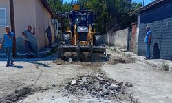 Sungurlu'da parke ve bordür çalışmaları sürüyor