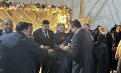 Başkan Torun, Seher ve Ramazan çiftinin yüzüklerini taktı