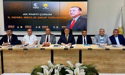 AK Parti İl Genel Meclisi Grubu Çorum gündemi için toplandı