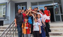 75. Yıl Cumhuriyet İlkokulu’ndan çifte başarı