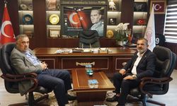 Ahmet Anak'tan Başkan Gür'e hayırlı olsun ziyareti