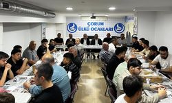 Ülkücüler aynı sofrada buluştu