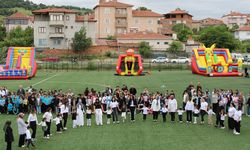 Kaymakam Nayman, öğrencilerin heyecanına ortak oldu
