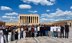 Osmancık Belediyesi’nden öğrencilere Ankara gezisi desteği