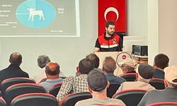 Yetiştiricilere buzağı kayıpları ve üreme verimliliği eğitimi
