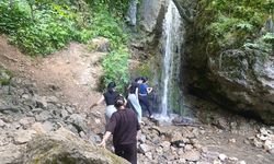Çocuk Evlerinde kalan çocuklar Yeşil Göl’e hayran kaldı