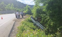 Çorum’da otomobil şarampolde takla attı: 1 yaralı