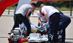 Balkondan düşüp ağır yaralandı: Ambulans helikopterle Ankara'ya sevk edildi