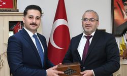 Ortaköy Kaymakamı Şapaloğlu'ndan Cemil Çağlar'a ziyaret