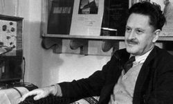 Mehmet Tahtasız'dan Nazım Hikmet mesajı