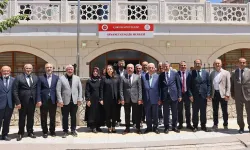 Türk-İslam sanatları hayran bıraktı: Vali Çalgan el emeği göz nuru sergiyi gezdi