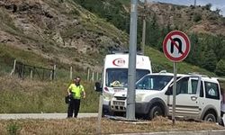 İskilip’te ambulans ile otomobil çarpıştı