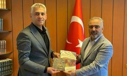 Alaca İlçe Milli Eğitim Müdürü Şahin'den Müftü Yıldırım'a ziyaret