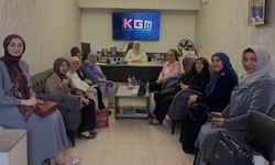 AK Parti Kadın Kolları’ndan Esma Koldaş’a Hoş Geldin Ziyareti