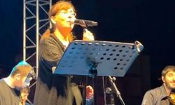İlkay Akkaya Çorum'da sahne aldı