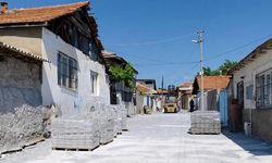 Sungurlu Belediyesi Sokakları Yeniliyor