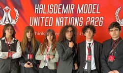 Çorum Mehmetçik Anadolu Lisesi'nden İzmir'de büyük başarı