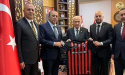 Çorum FK'nın tarihi başarısı başkentte gündem oldu