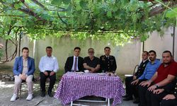 Boğazkale protokolünden şehit ailelerine ziyaret