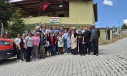 CHP heyeti Sarıçiçek Köyü’ndeki aşure etkinliğine katıldı
