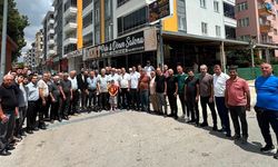 Ahlatcı, Gülabibey Mahallesi esnafıyla buluştu