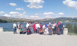 Lavanta bahçesi ve baraj gezisinde buluştular