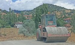 Öbektaş Köyü’nde asfalt altyapı çalışmaları başladı