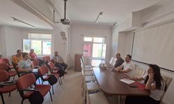 Devlet Hastanesinde çalışanlarla değerlendirme toplantısı